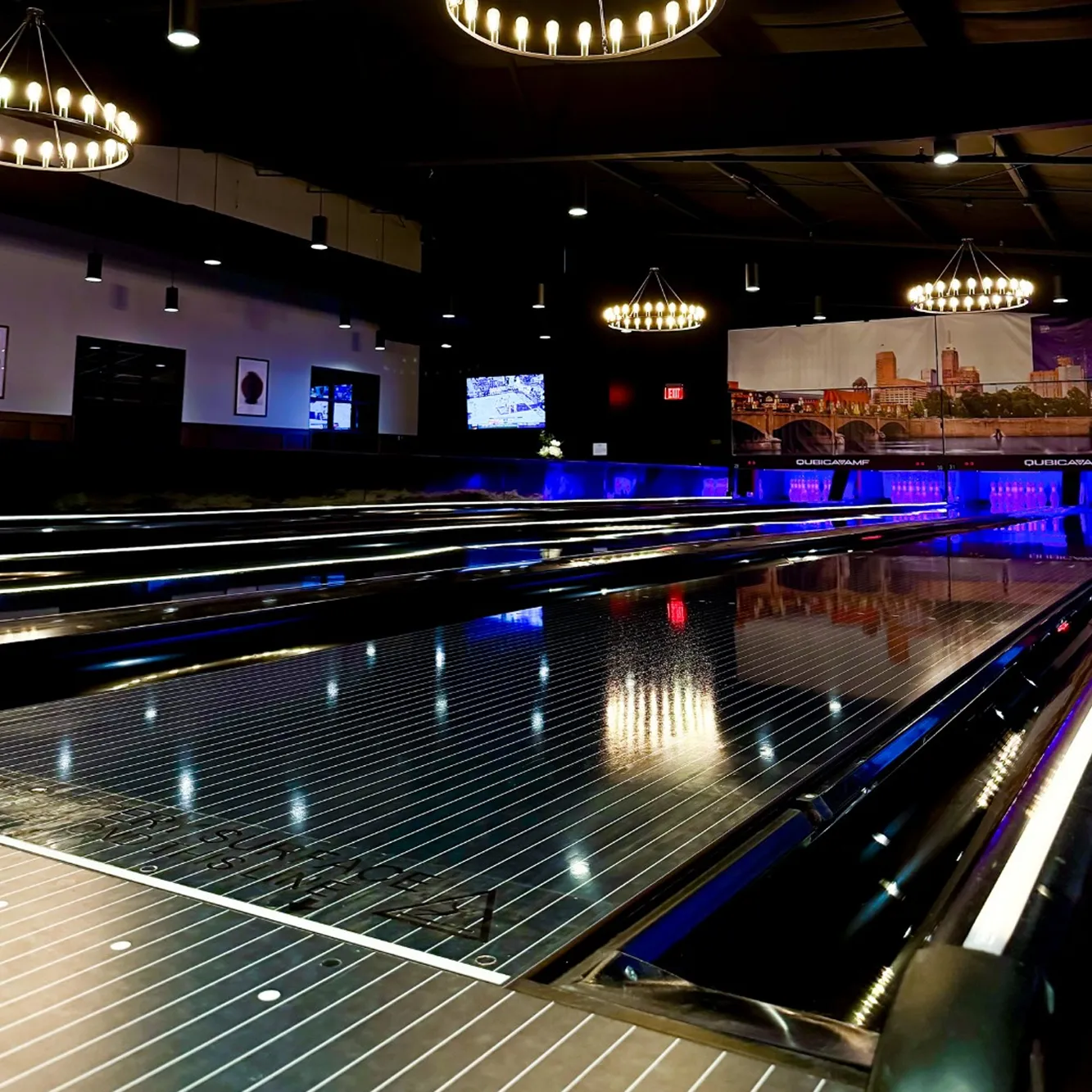 Private Bowling Suite at Pinheads in Brownsburg